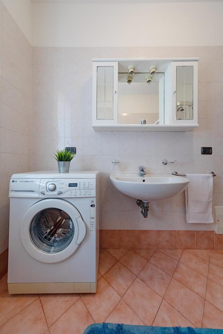 Apartment La Mimosa B03 By Wonderful Italy