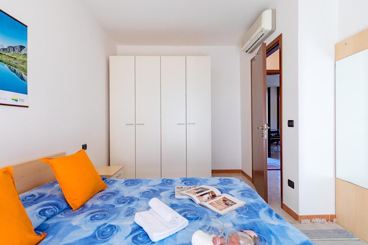 La Mimosa B03 By Wonderful Italy * Peschiera del Garda
